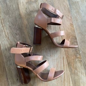 Tory Burch Block Heel Strappy Sandals Size 8.5